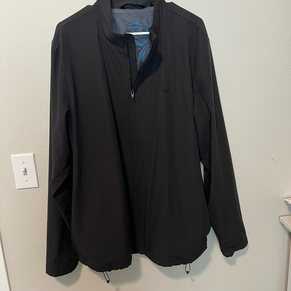 Travis Mathew Black Windbreaker Jacket - Picture 1 of 2